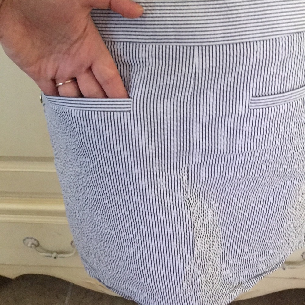 J crew blue and white striped seersucker skirt - Picture 4 of 8